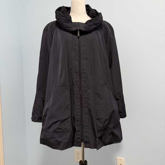 Martha Stewart Women's Pleated Rain Coat Size L - Picture 1 of 14